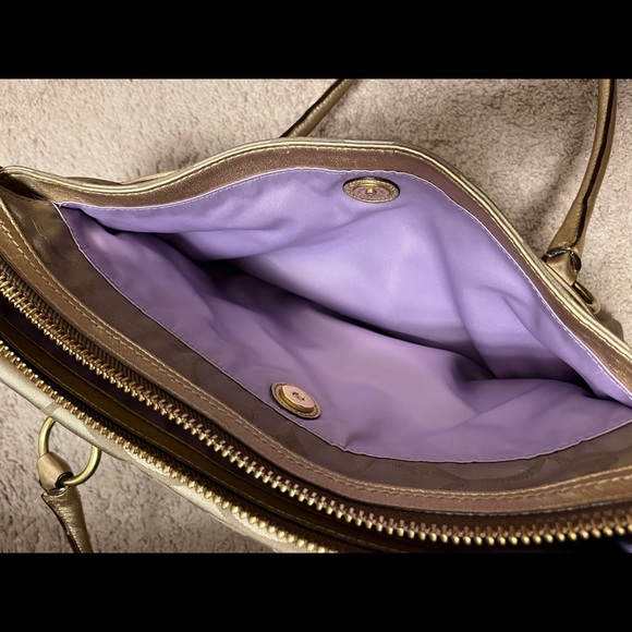 Large tan and gold Addison Coach handbag/purse/laptop business bag. - Picture 8 of 11